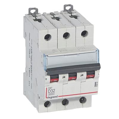 Автоматический выключатель Legrand DX³ 3P D32А 10кА
